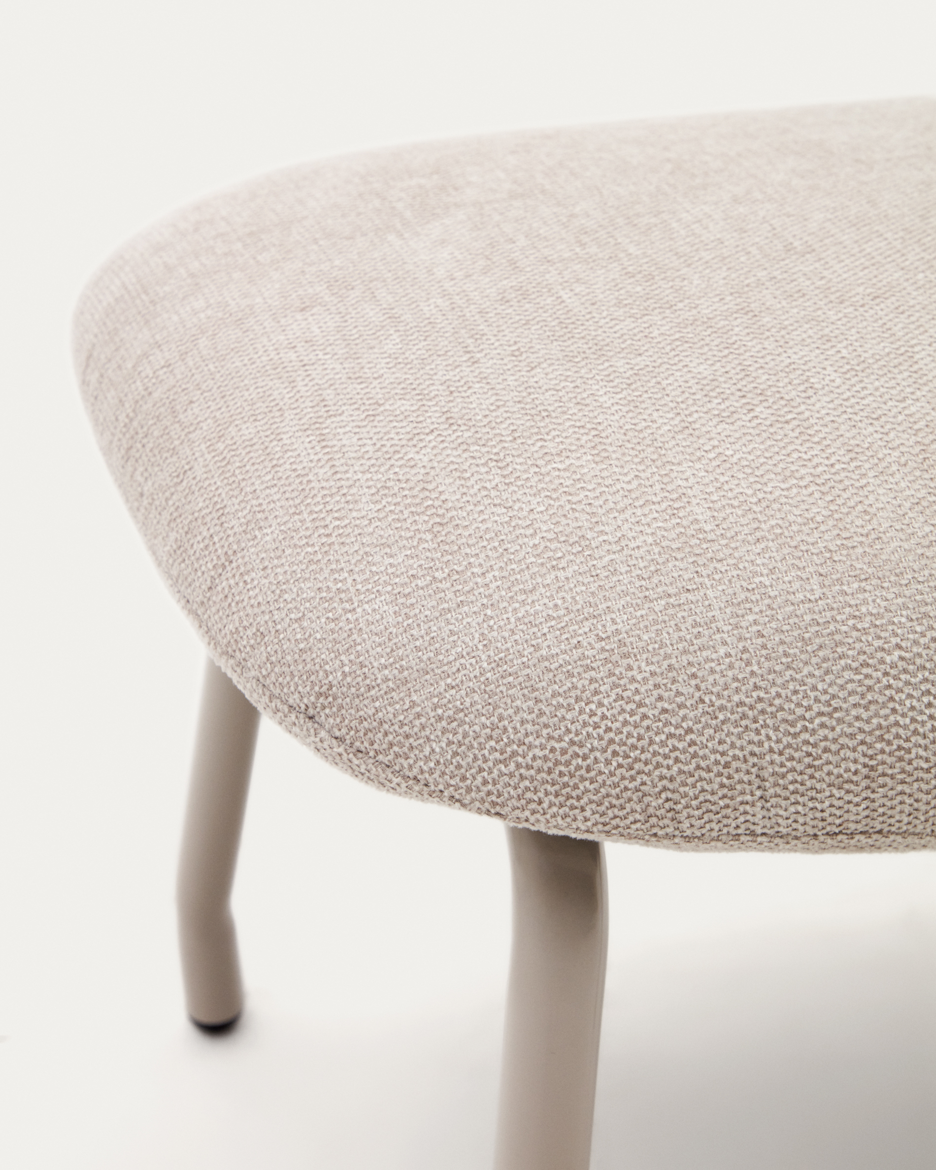 KAVE HOME Tabouret de pied BELINA