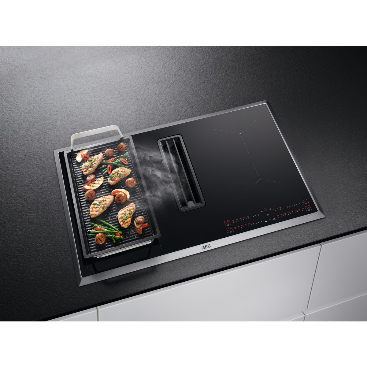 AEG hob with integrated extractor fan GC8454K