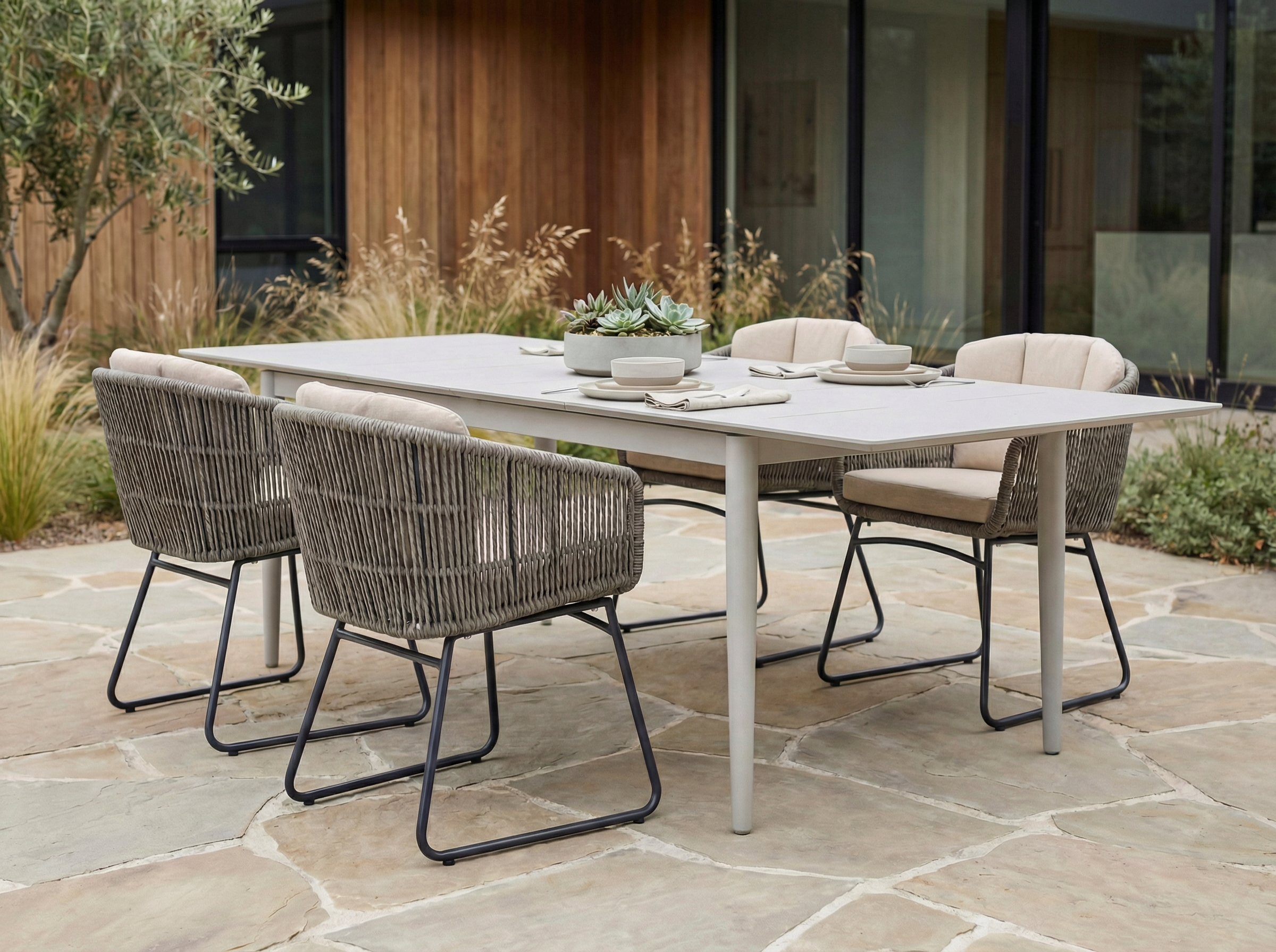 FAEE Gartentisch GOZO