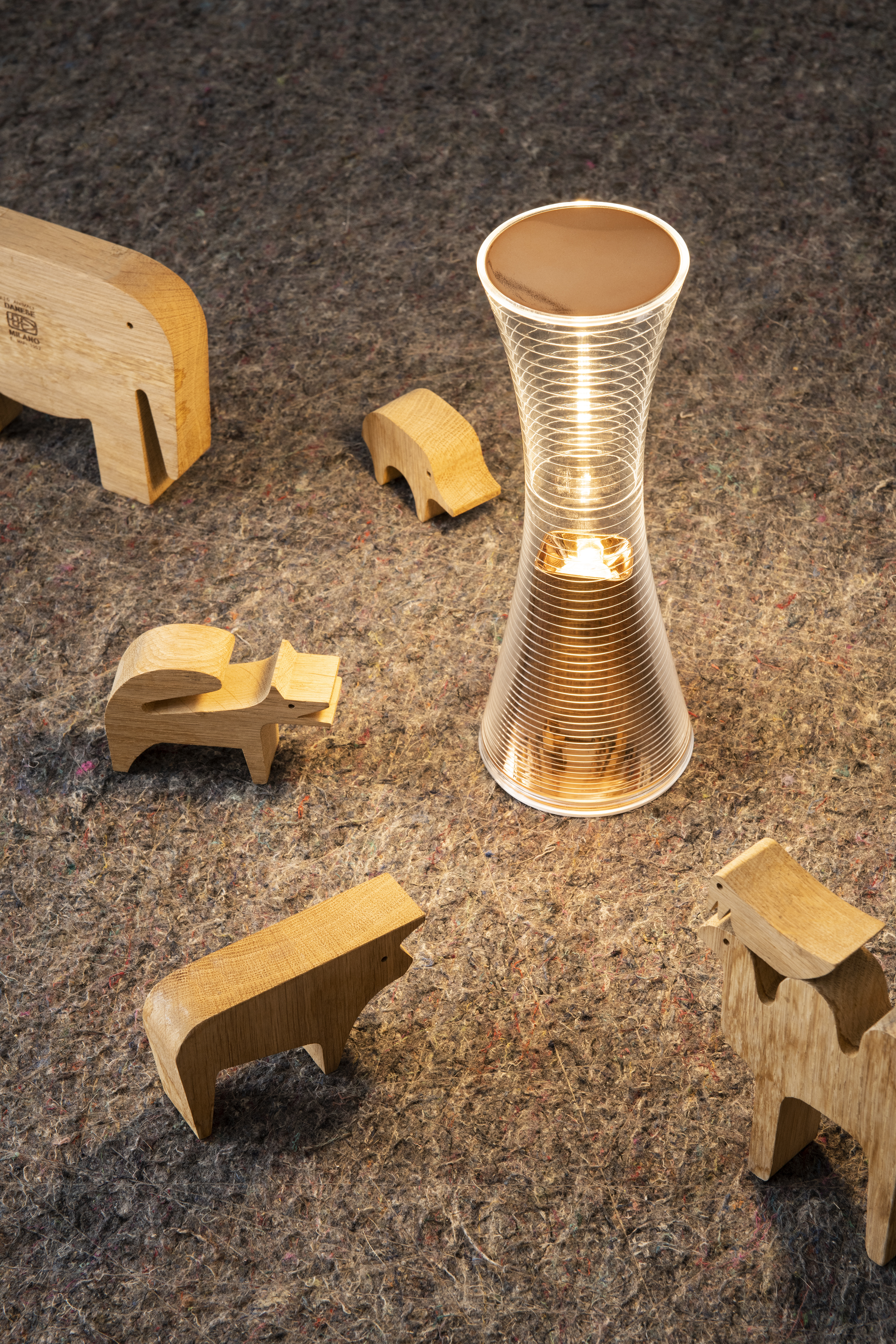 ARTEMIDE Tischleuchte COME TOGETHER