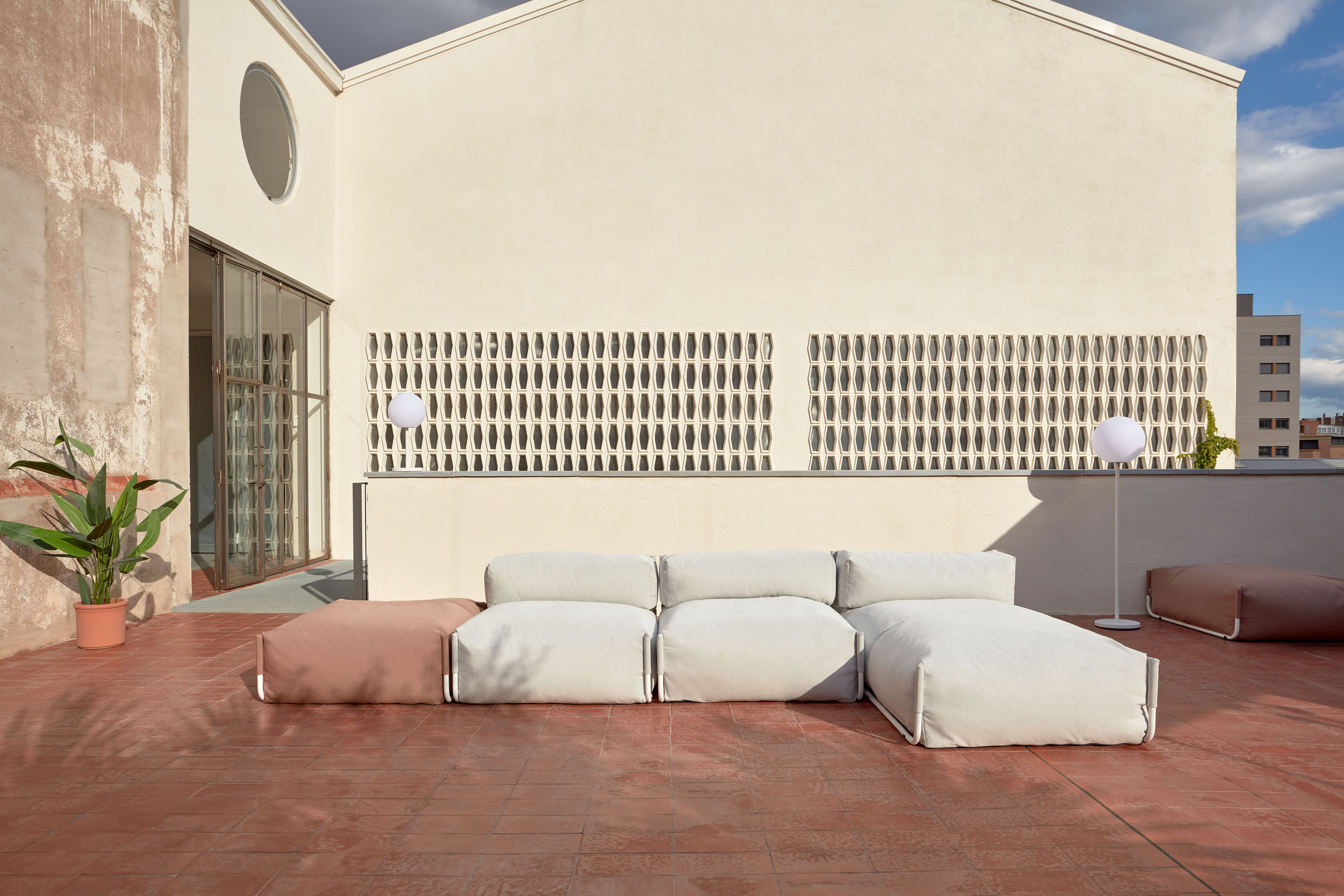KAVE HOME Pouf Outdoor  SQUARE