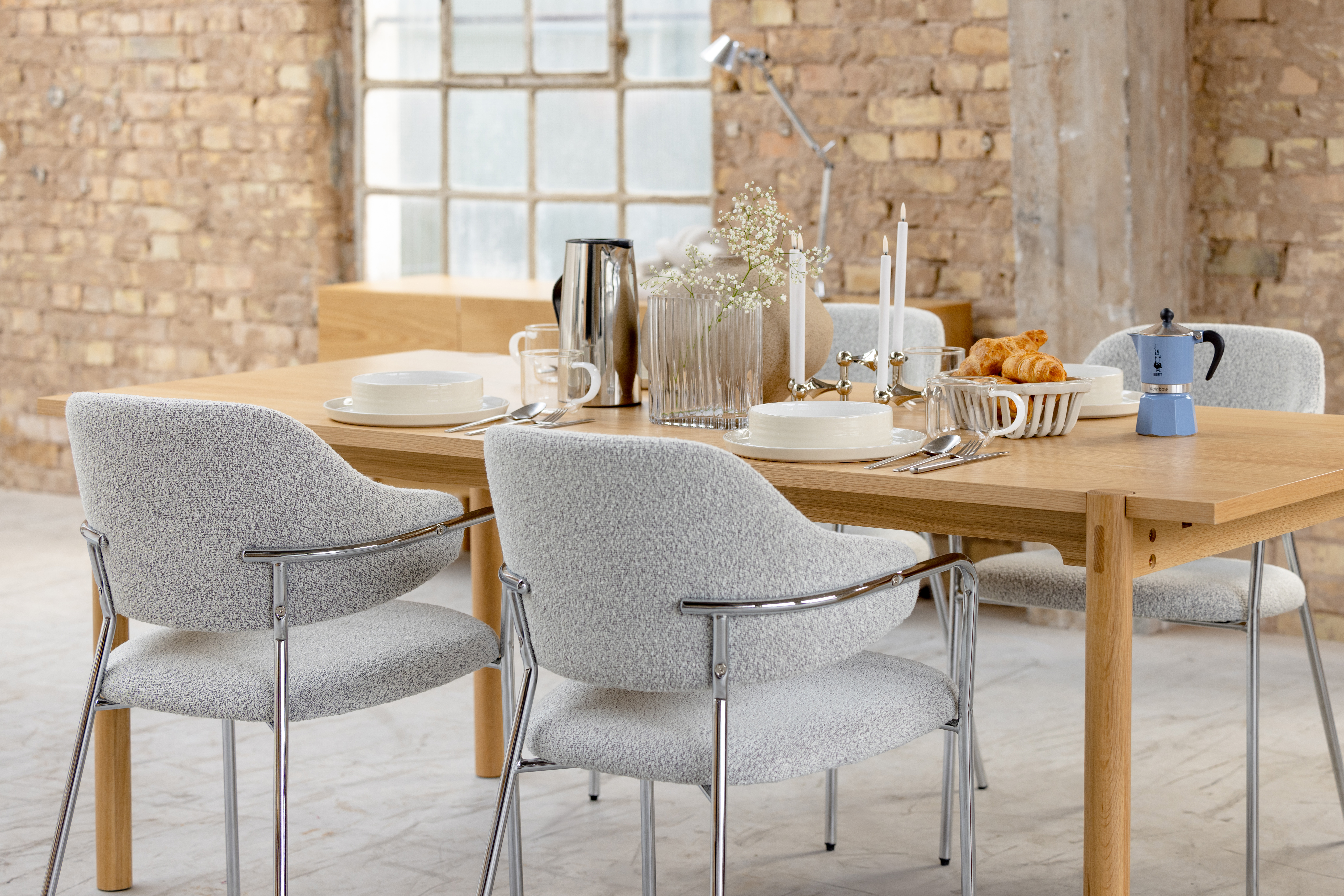 FAEE Stuhl KAERLIGHED