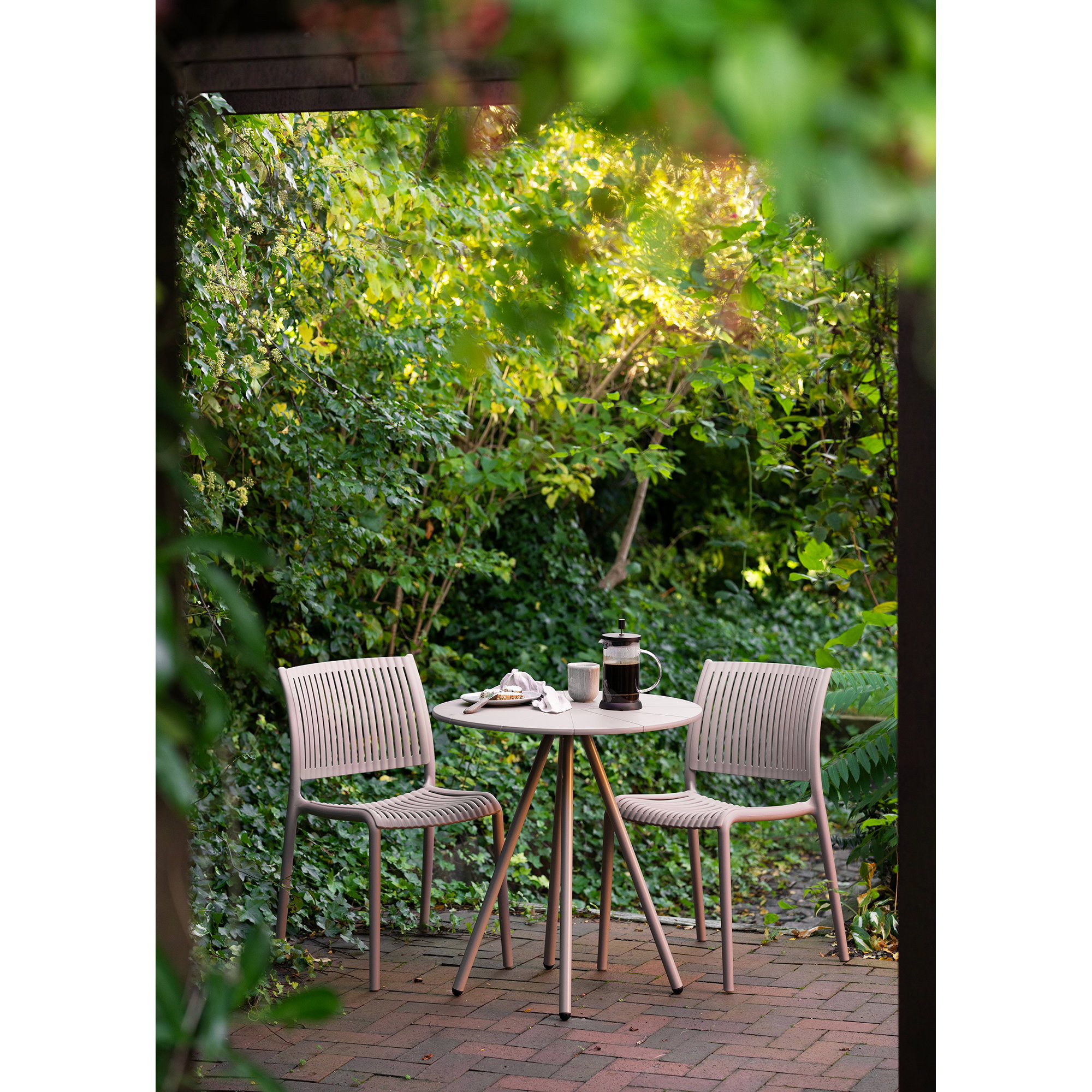 FAEE Gartentisch VARO